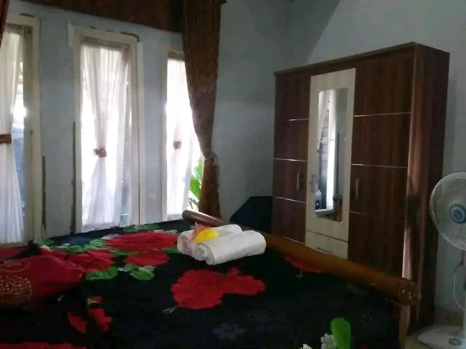 Akria Bed And Breakfast Bayan Exterior foto